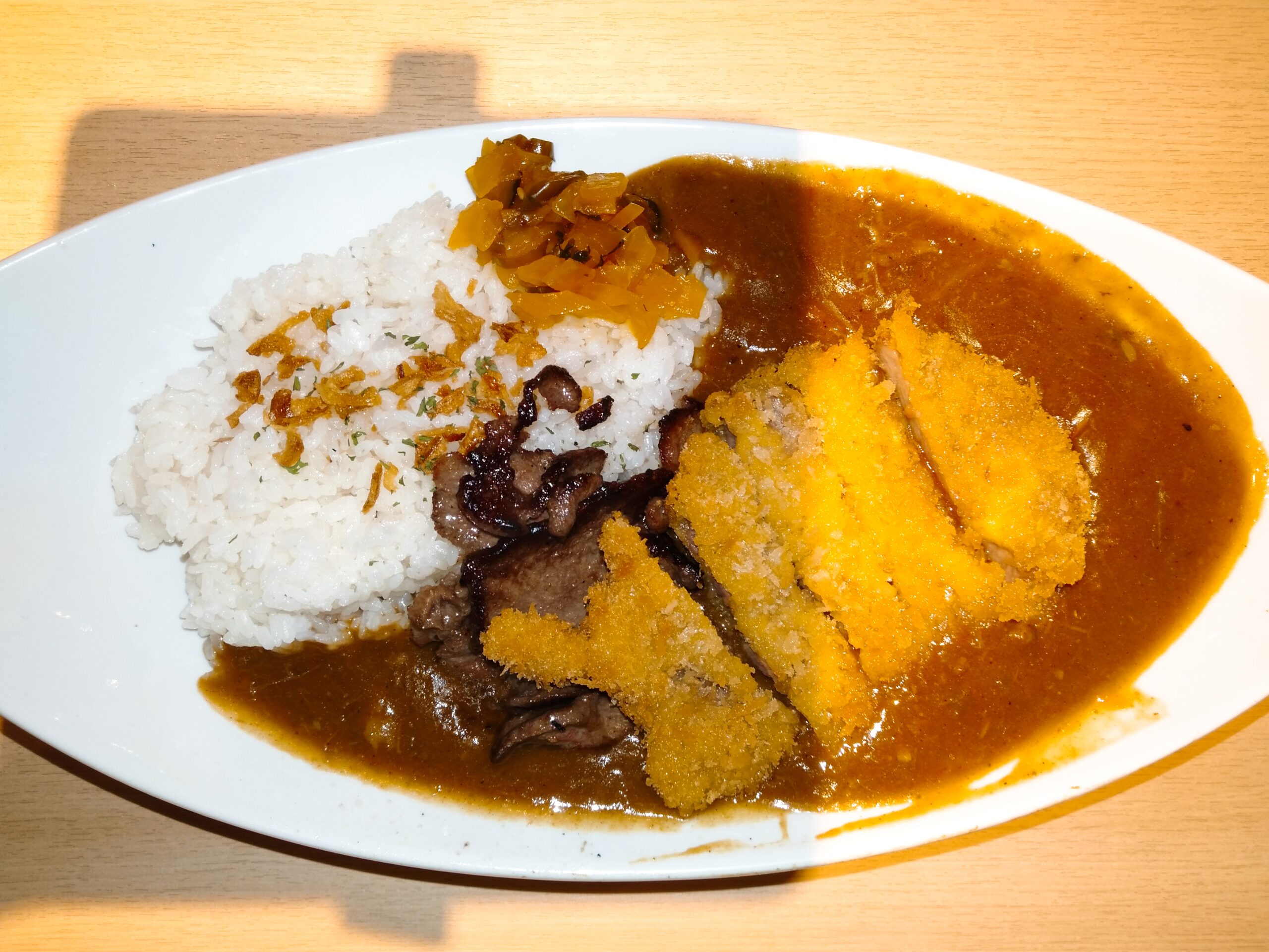 俺の牛タンカレー食ってみな。で、牛タンカツカレーを食べてみた｜川崎